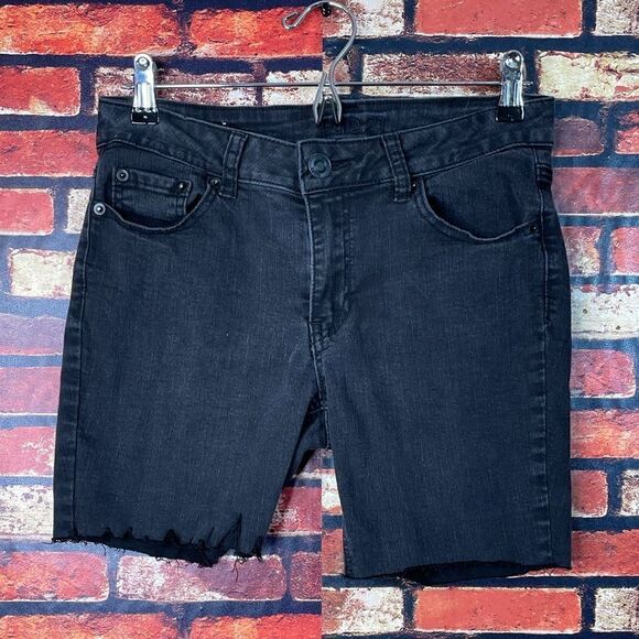 5 for $25🔥Size 8R Rue21 Black Bermuda Jegging Sho - Picture 1 of 7